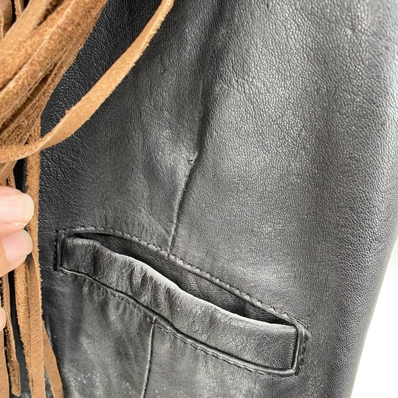 Hot Leathers Brown and Black Fringe Vest - Picture 7 of 10